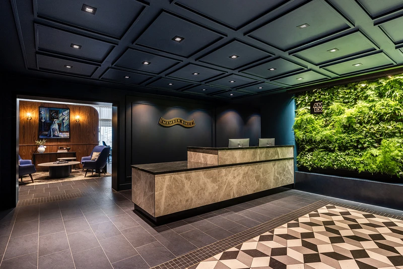 ​Nueva Centurion Lounge en Europa continental en el Aeropuerto de �msterdam Schiphol.