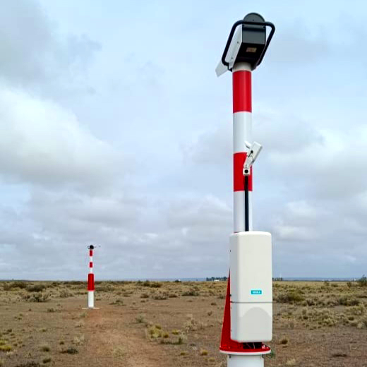 Parte del sistema Sistema Automático de Observación Meteorológica (AWOS) del aeropuerto de Trelew en Argentina. Foto EANA