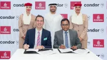 Firma del acuerdo de cdigo compartido con Condor. Foto: Emirates