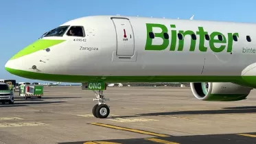 Nuevo Embraer E195-E2 de la aerolnea canaria Binter bautizado como Zaragoza. Foto: Binter