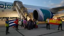 Avin en el aeropuerto de Iberojet en el aeropuerto cubano de Santa Clara.