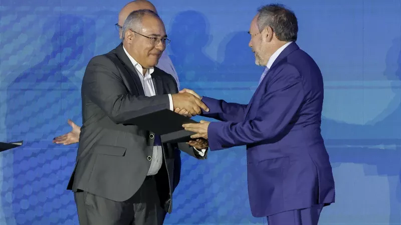 El director de Sistemas de Enaire, Jos Luis Rodrguez Castro, al recoger el premio a Enaire por su innovacin en la transformacin digital de la gestin area.