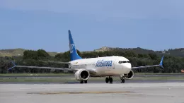 Avin de Air Europa en pista. Foto: Air Europa