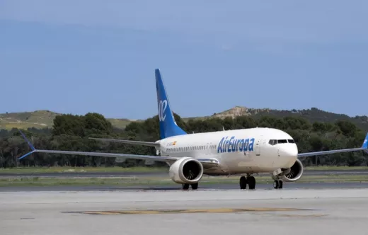 Avin de Air Europa en pista. Foto: Air Europa