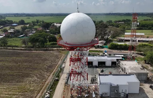 Nuevo radar de Indra instalado en Colombia. Foto: Indra