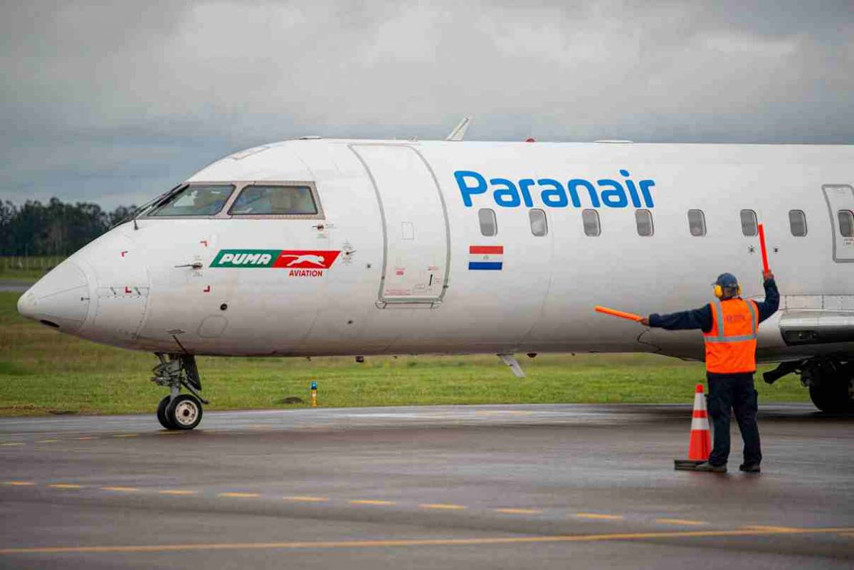 Un avin de Paranair.