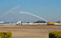 Aeronave ERJ-145LR de la empresa argentina American Jet a su llegada al Aeropuerto de Sorocaba.