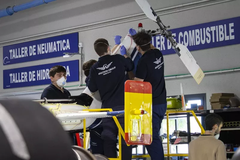 Estudiantes de Aviation Group en las aulas prcticas de formacin. Foto: Aviation Group