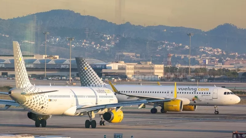 Aviones de Vueling en pista. Foto: Vueling