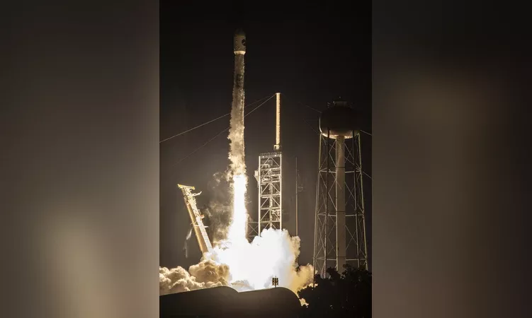 Lanzamiento del Boeing X-37B. El X-37B despeg desde el Centro Espacial Kennedy, Florida, el 21 de agosto a las 23:50 ET a bordo de un cohete Falcon 9, iniciando su octava misin. Foto: SpaceX