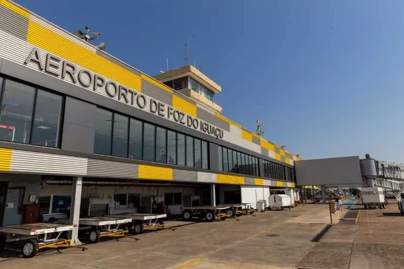 Entrada al Aeropuerto Internacional de Foz do Iguau.