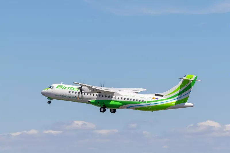Aeronave de Binter en vuelo. Foto: Binter