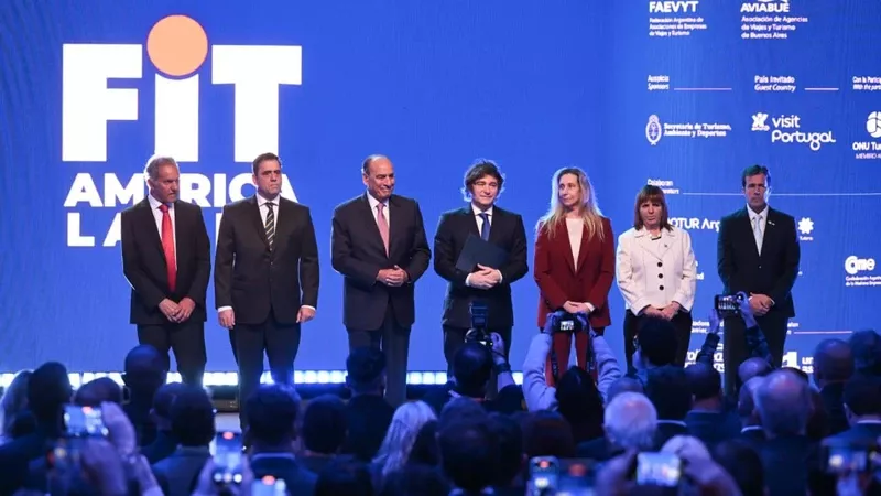 Acto de apertura de la FIT con la presencia del primer mandatario, Javier Milei. Foto: FIT