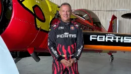 Cstor Fantoba, piloto acrobtico espaol campeon de Espaa de Ilimitado en 2025.