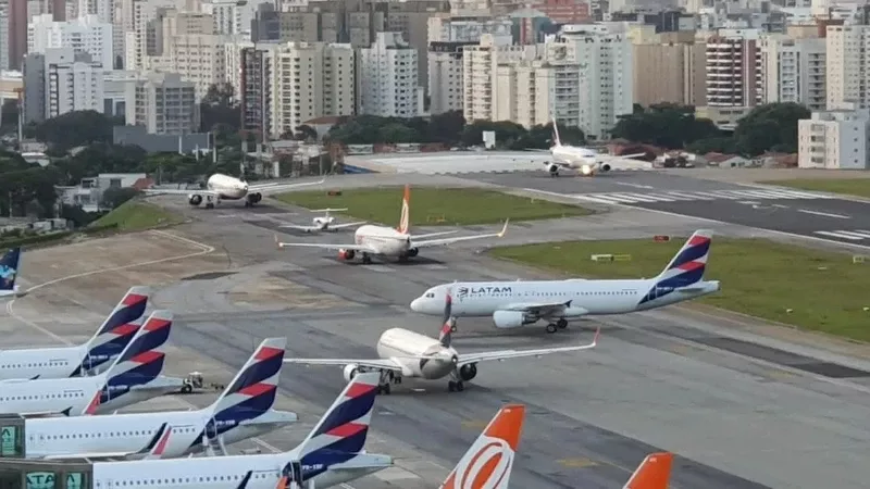 Aeropuerto de Congonhas. Aeropuerto de Congonhas.