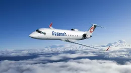 Aeronave de Paranair en vuelo. 