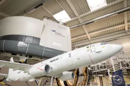 Instalaciones de Lufthansa Aviation Training en Berln del centro de formacin para el nuevo avin de patrulla martima P-8A Poseidon, una adaptacin militar del Boeing 737. Foto: Lufthansa Aviation Training