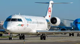 Aeronave de Paranair en pista. 