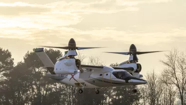 Tiltrotor civil NGCTR de Leonardo durante su primer vuelo. Foto: Leonardo
