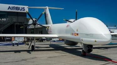 Eurodrone (tambi�n denominado European MALE RPAS), el UAV MALE (Medium Altitude Long Endurance -media cota y gran autonom�a-) bimotor que desarrollan conjuntamente Airbus, Dassault Aviation y Leonardo para Alemania, Francia, Italia y Espa�a.