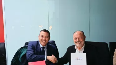 Imagen tras el acuerdo para impulsar el turismo de a Lanzarote en Estados Unidos. Foto: Iberia