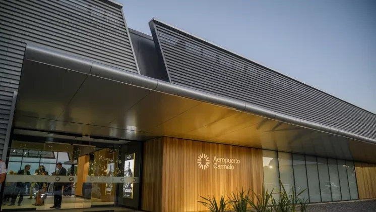 Aeropuerto de Carmelo.