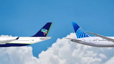 Ilustraci�n con aviones de Azul Linhas A�reas y United Airlines. 