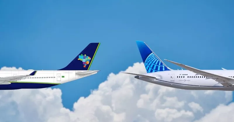 Ilustraci�n con aviones de Azul Linhas A�reas y United Airlines. 