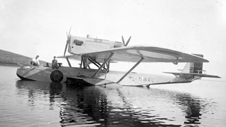 El Dorinier �Wal� con el que Espa�a realiz� el primer vuelo transoce�nico de la historia de la humanidad.