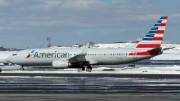 El vuelo AA2949 llega al Aeropuerto LaGuardia procedente de Dallas Fort Worth (DFW), la primera llegada de American Airlines tras la tormenta invernal Hernando. Foto: American Airlines