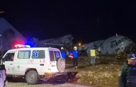 El avi�n de la FAB siniestrado cerca del Aeropuerto de El Alto. Foto: ABI