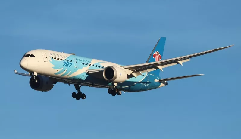 El Boeing 787-9 de China Southern Airlines matr�cula B-1167 aterrizando en el aeropuerto Madrid-Barajas. Foto: Julio Maiz Guti�rrez