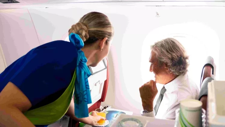 Interior de un avi�n Embraer E195-E2 de Binter. Foto: Binter