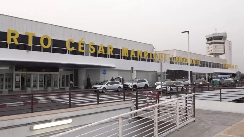 Aeropuerto C�sar Manrique Lanzarote. Foto: Binter