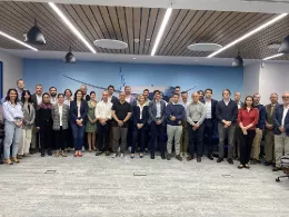 Foto de grupo de la presentaci�n del proyecto VARIANT. Infograf�a: ANZEN Engineering