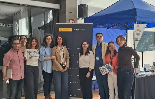 Equipo de Enaire en el estand de Race Fest 2026. Foto: Enaire