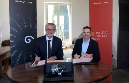 Momento de la firma del acuerdo de Iberia y CFM International. Foto: Iberia