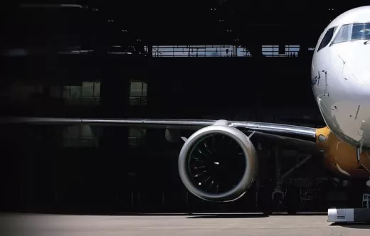 Motor Geared Turbofan (GTF) PW1900G de Pratt & Whitney montado en el ala de un avi�n. Foto: Pratt & Whitney