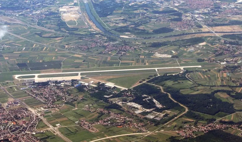 Vista a�rea del Aeropuerto de Zagreb.