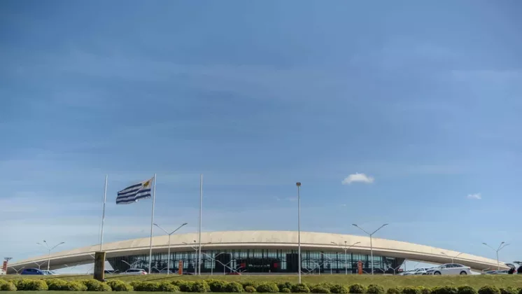 Aeropuerto Internacional de Carrasco. 