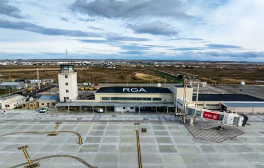 Aeroestaci�n civil y comercial de R�o Grande.