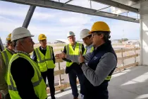 Integrantes de la Comisi�n de Transporte, Comunicaciones y Obras P�blicas de la C�mara de Representantes recorrieron las obras de la nueva terminal log�stica especializada en e-commerce. 