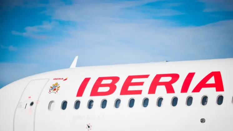 Airbus A320 al que se le incorporar� el escudo papal en la parte delantera del fuselaje. Foto: Iberia