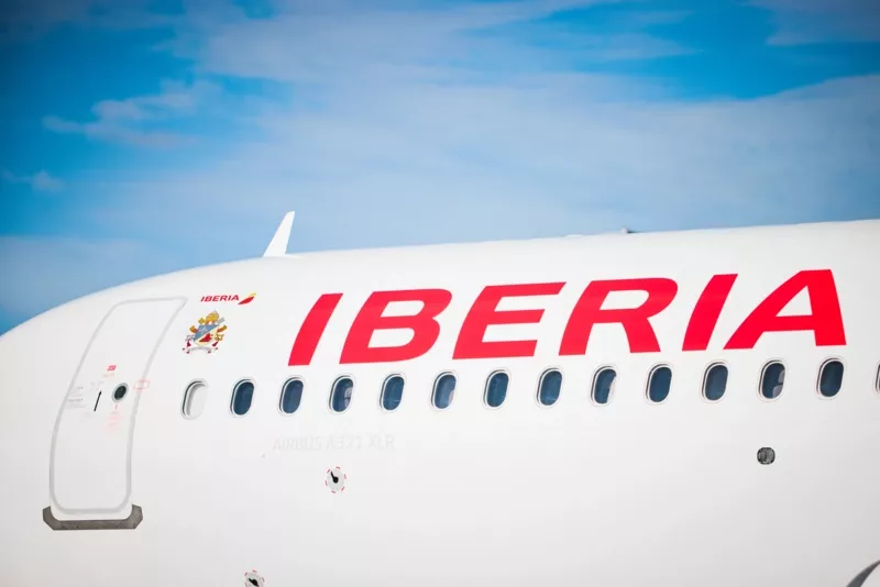 Airbus A320 al que se le incorporar� el escudo papal en la parte delantera del fuselaje. Foto: Iberia