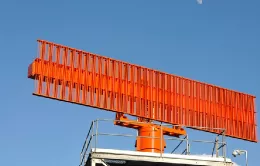 Nuevo radar de Indra para la Administración Federal de Aviación estadounidense. Foto: Indra