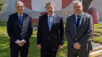 De izquierda a derecha, Enrique Maurer, Jos� Antonio Santano y �scar Royano. Foto: Enaire
