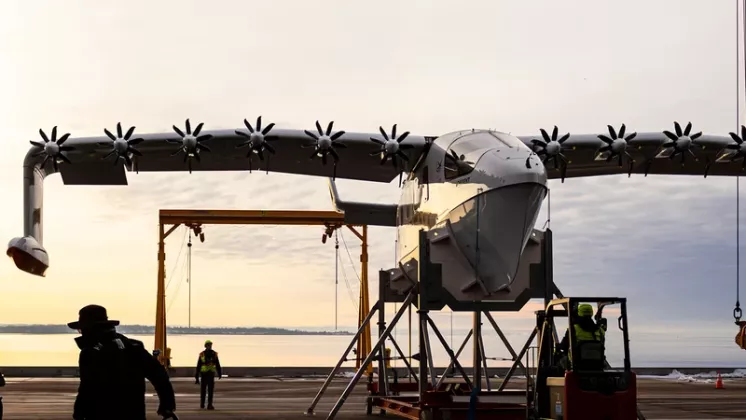 Prototipo a escala real Viceroy Seaglider, una plataforma el�ctrica con capacidad para 12 pasajeros. Foto: Regent