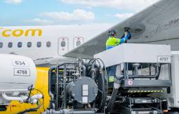 Nace la primera asociación española de operadores de combustible aeroportuario.