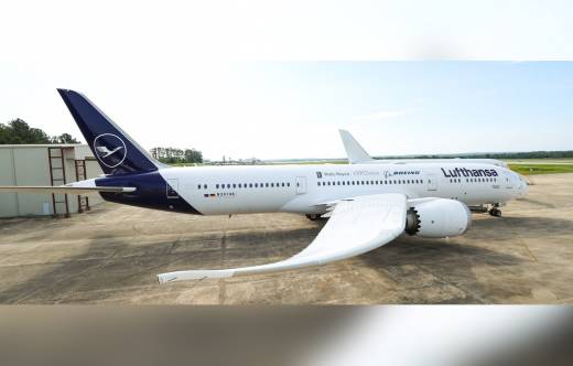 Aeronave 787-9 Dreamliner equipada con motores Trent 1000 de Rolls-Royce para el programa ecoDemonstrator de Boeing. Foto: Boeing