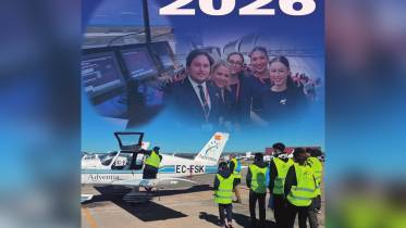 Portada de la edici�n de papel de la Gu�a 2026 de Centros de Formaci�n Aeron�utica en Espa�a. 
